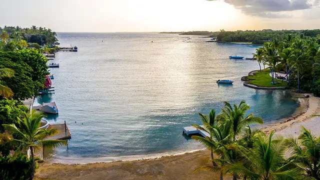 Casa Bahia — 47 of 54