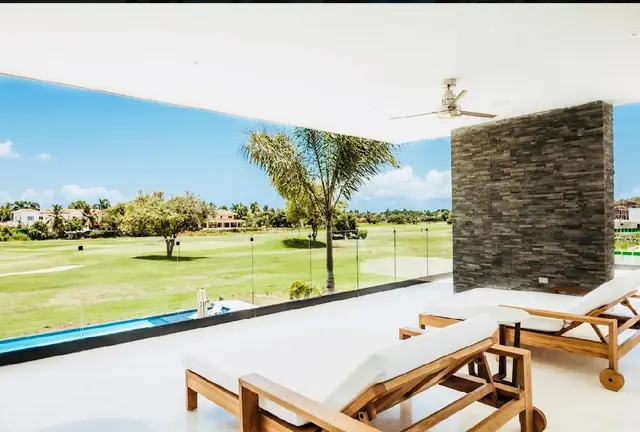 El Valle 18 — 21 of 29