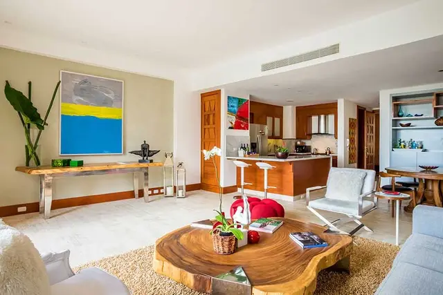 Los Altos Condo — 5 de 37