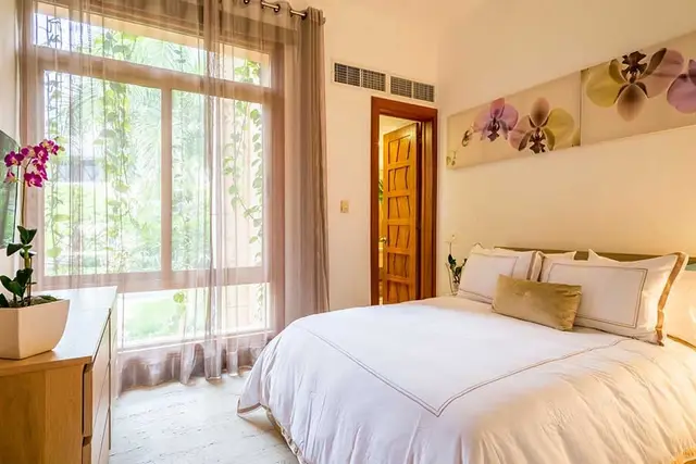 Los Altos Condo — 14 de 37