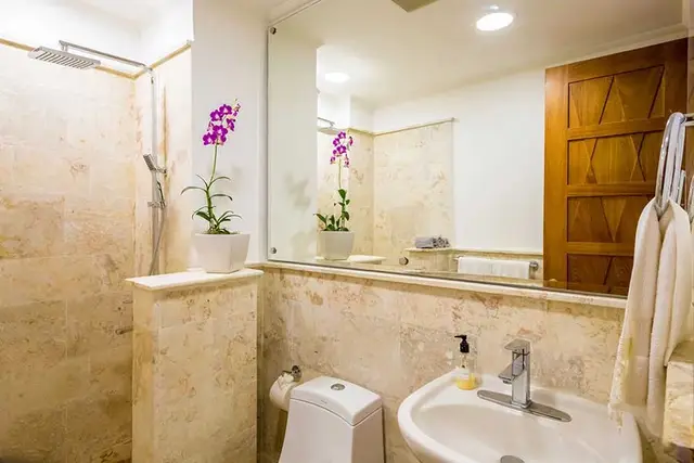 Los Altos Condo — 32 de 37