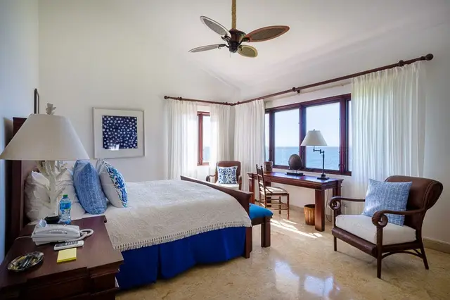 Punta Aguila 25 — 10 of 18