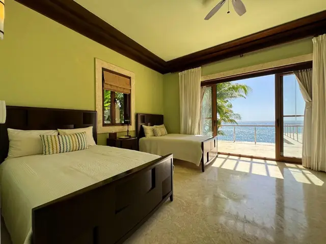 Punta Minitas 32 — 27 de 57