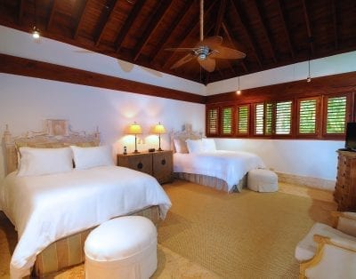 Punta Aguila 10