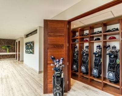 Costa Mar 10