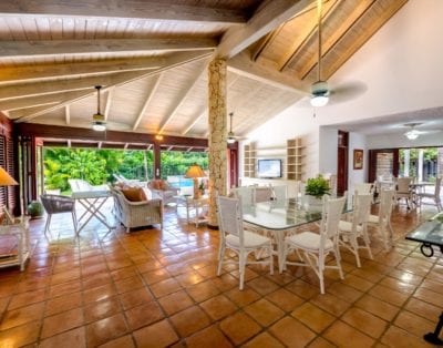 Golf Villa 230