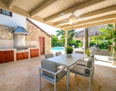 Golf Villa 230