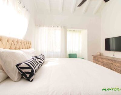 TENNIS VILLA 2