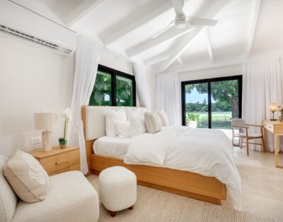 Golf villa 270