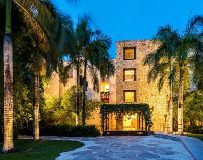 Los Altos Condo