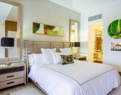 Los Altos Condo
