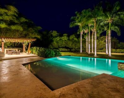 Los Altos Condo